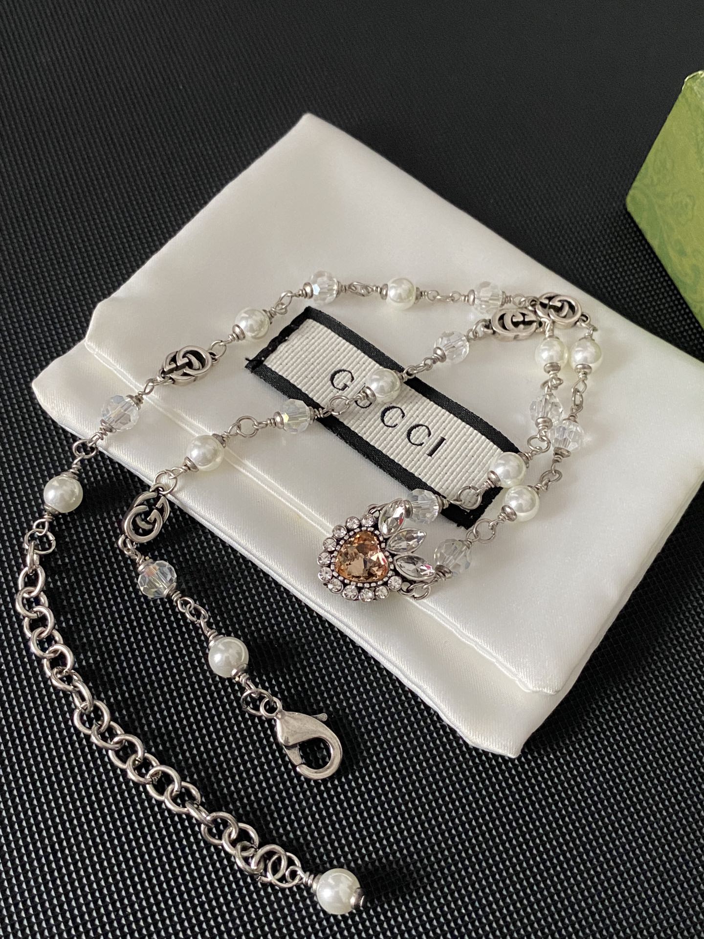 Fashionable Heart Crystal Necklace
