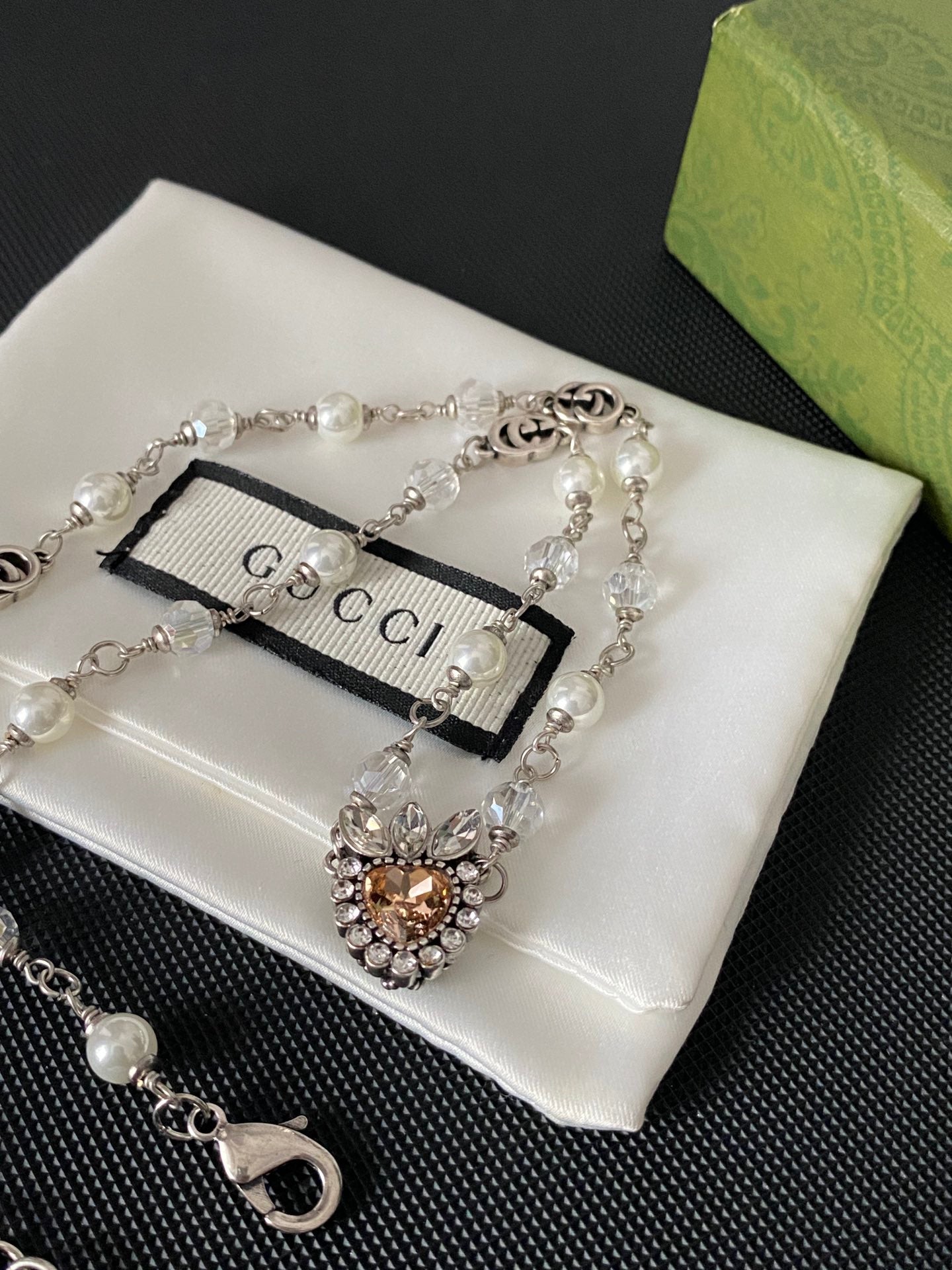 Fashionable Heart Crystal Necklace