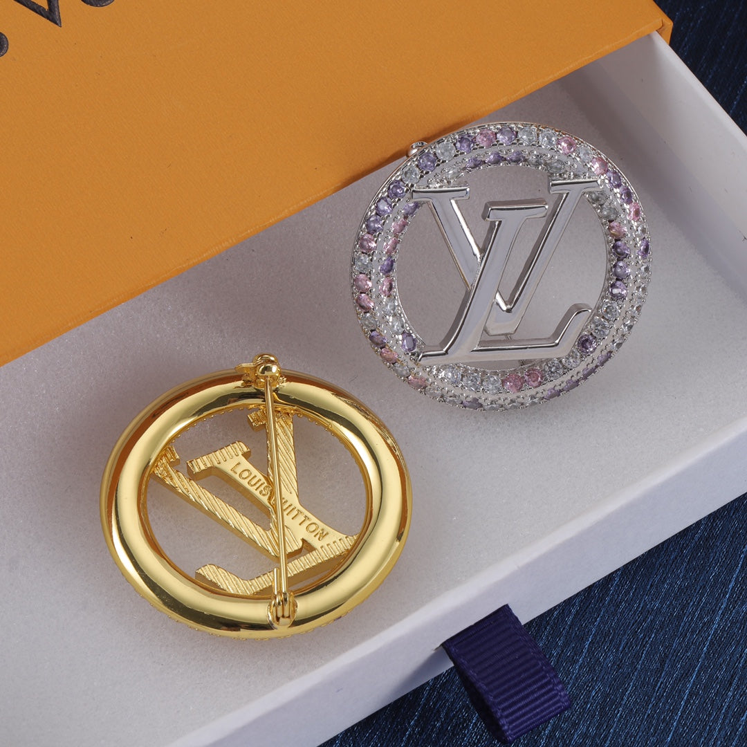Colored Diamond Round Brooch