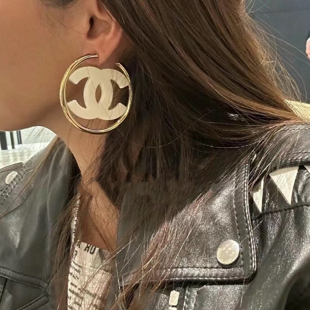 Acrylic Monogram Big Circle Earrings