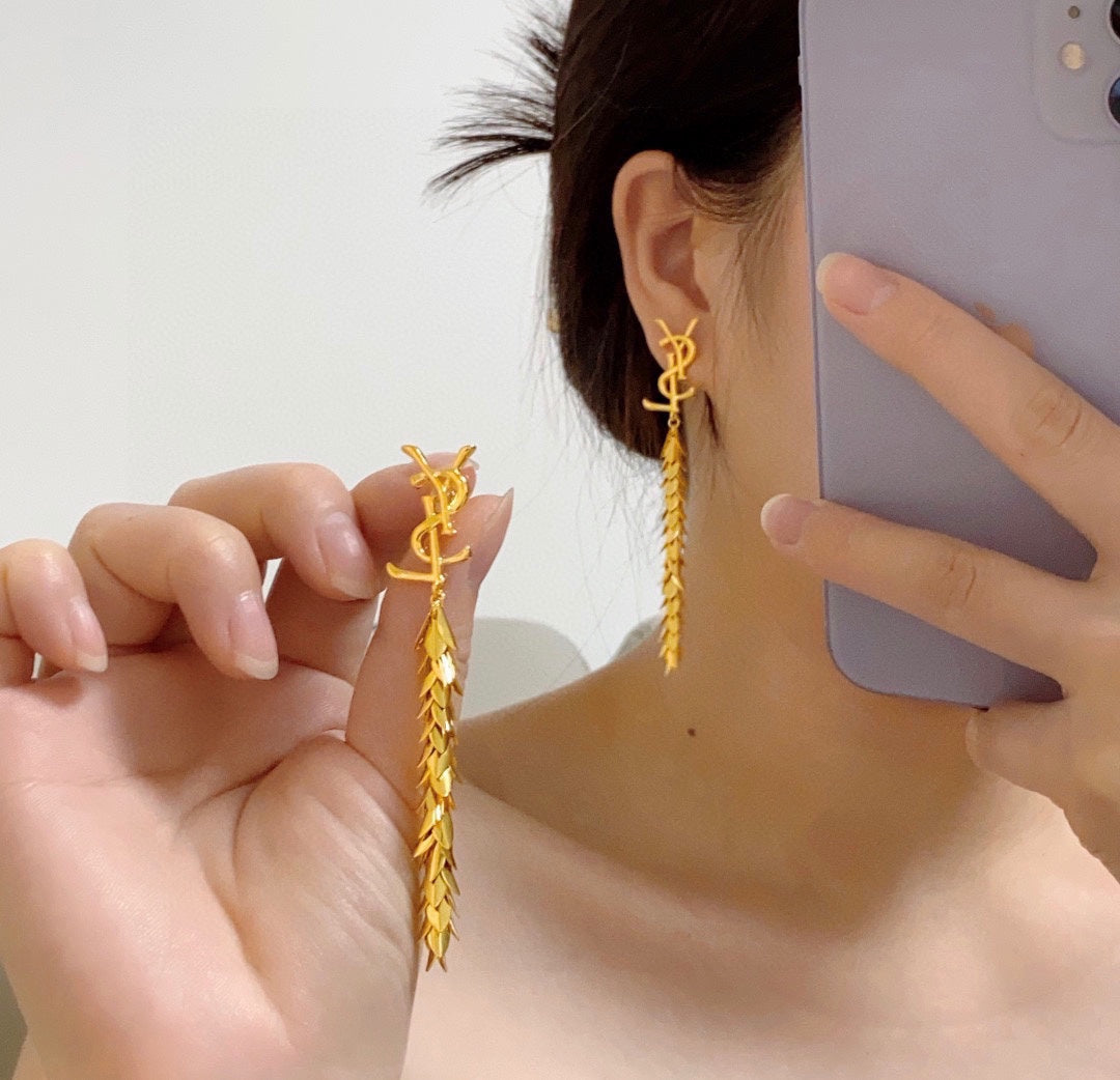 Long Tassel Leaf Earrings