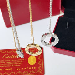 3 diamonds round necklace