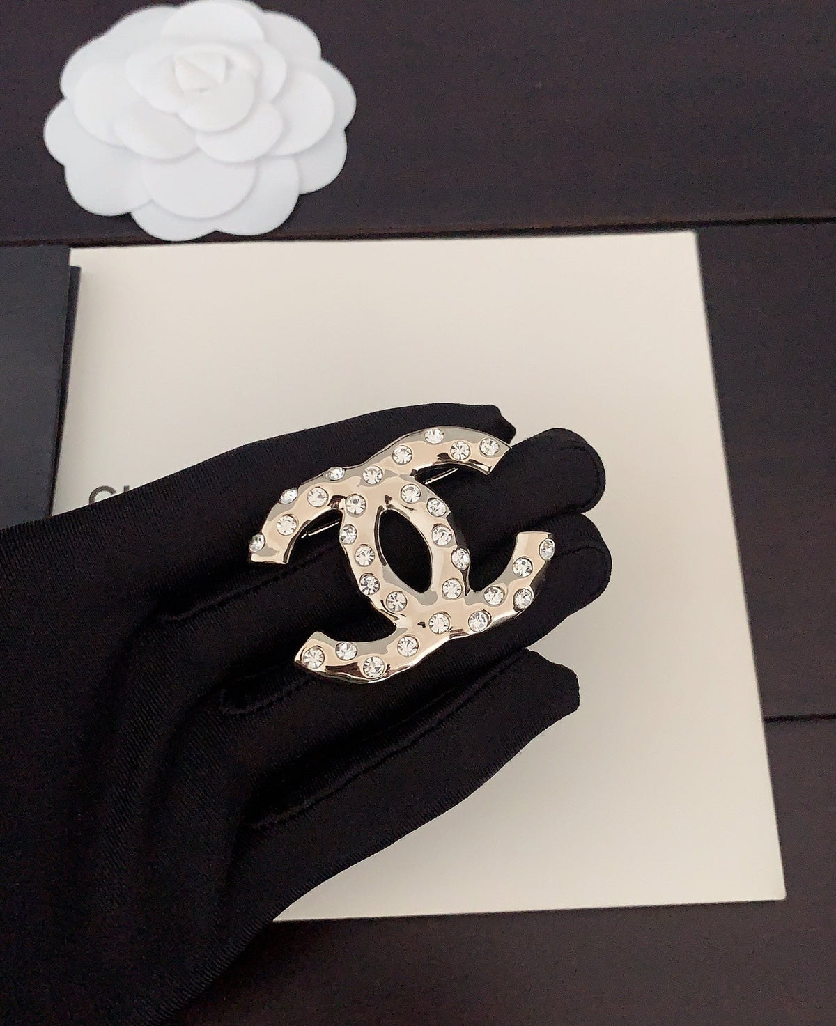Versatile Diamond Brooch