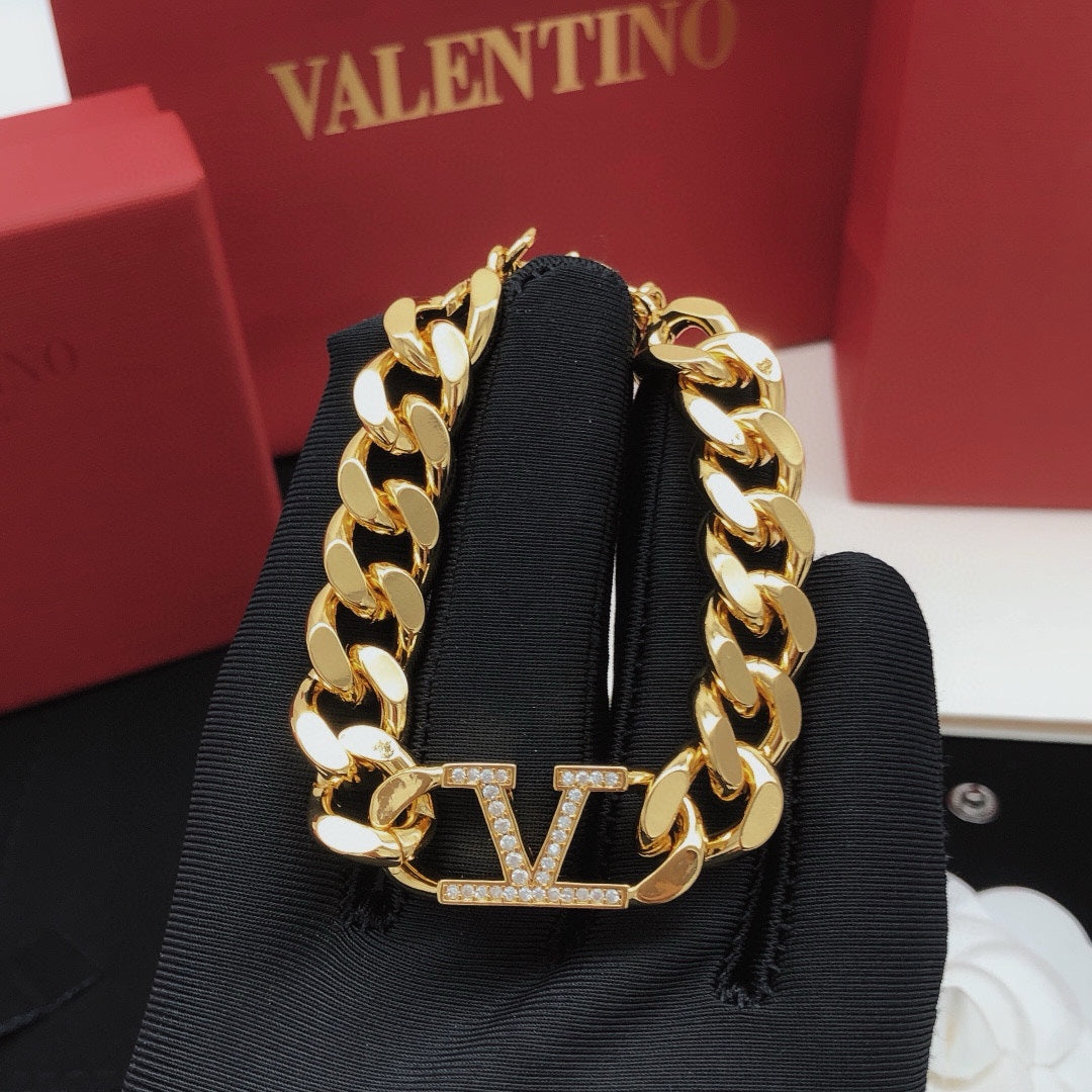 V Diamond Chain bracelet
