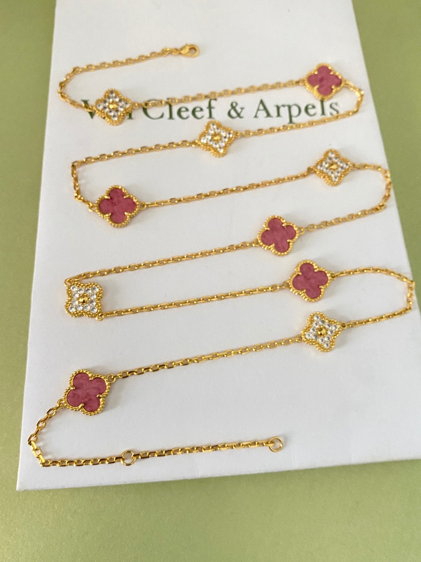 Four-leaf clover mother-of-pearl long necklace