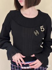 Creative "5" Pearl Brooch