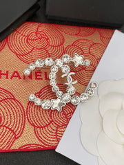 Sparkling Diamond Star Brooch