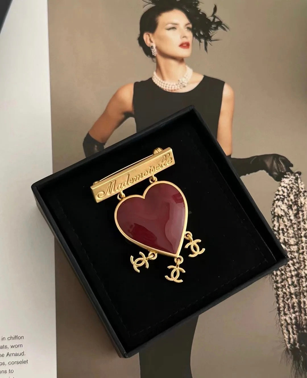 Epoxy Letter Pendant Heart Brooch