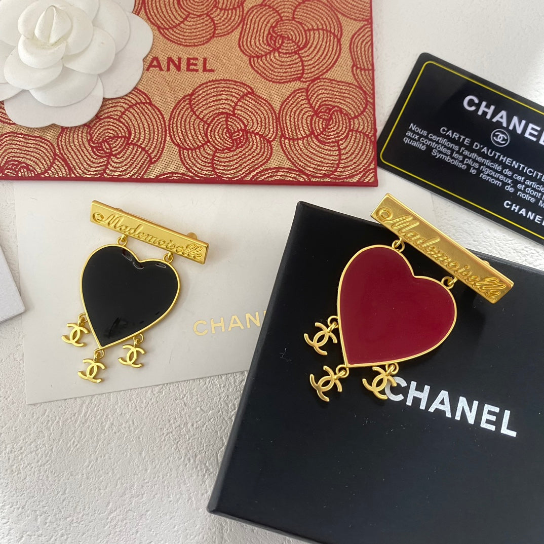 Epoxy Letter Pendant Heart Brooch
