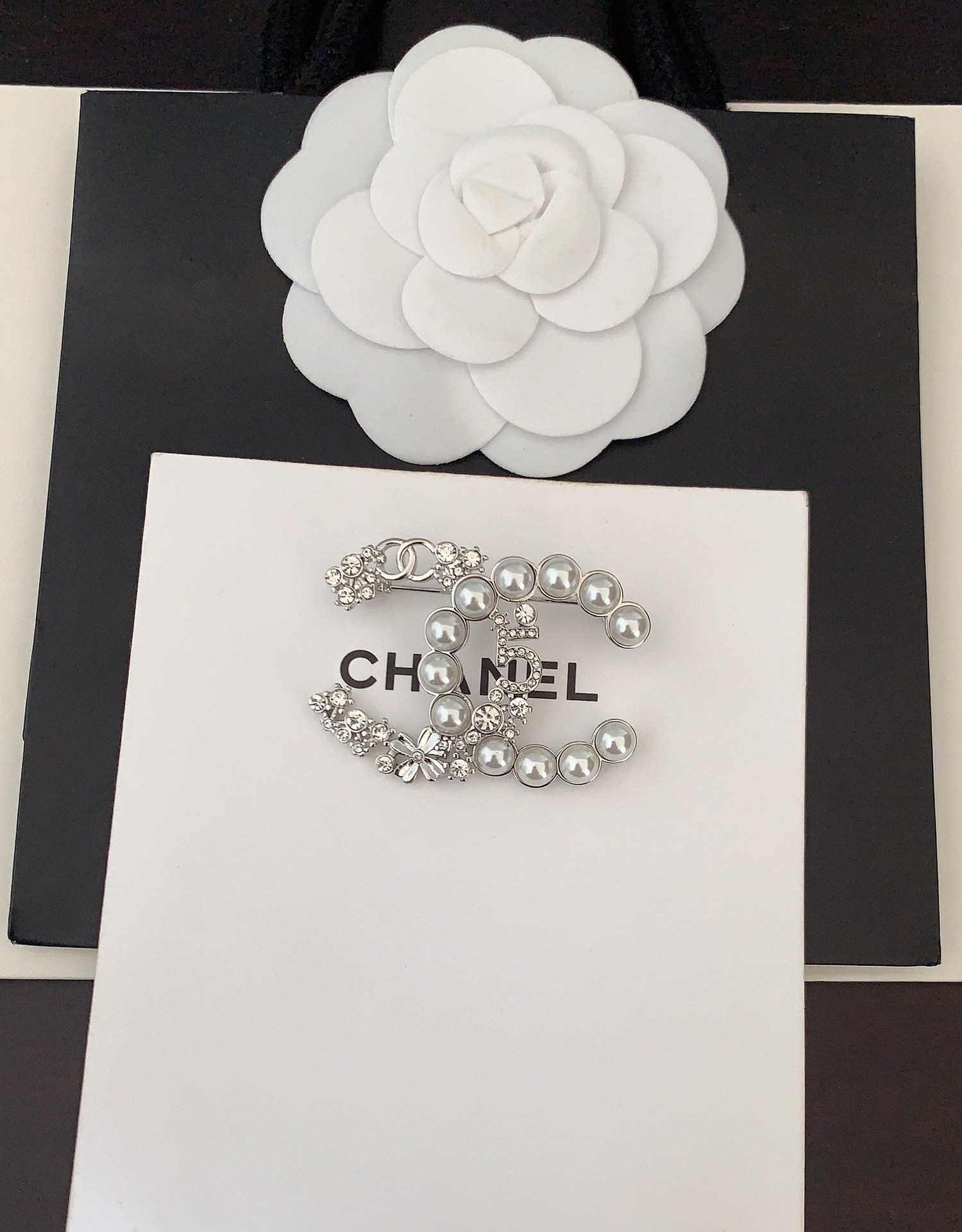 Platinum Pearl Diamond Brooch