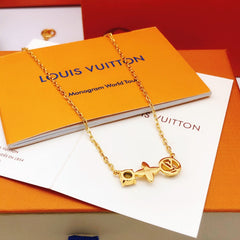 Diamond pendant necklace