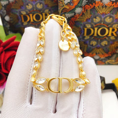 Elegance Marquise-cut Diamond Bracelet