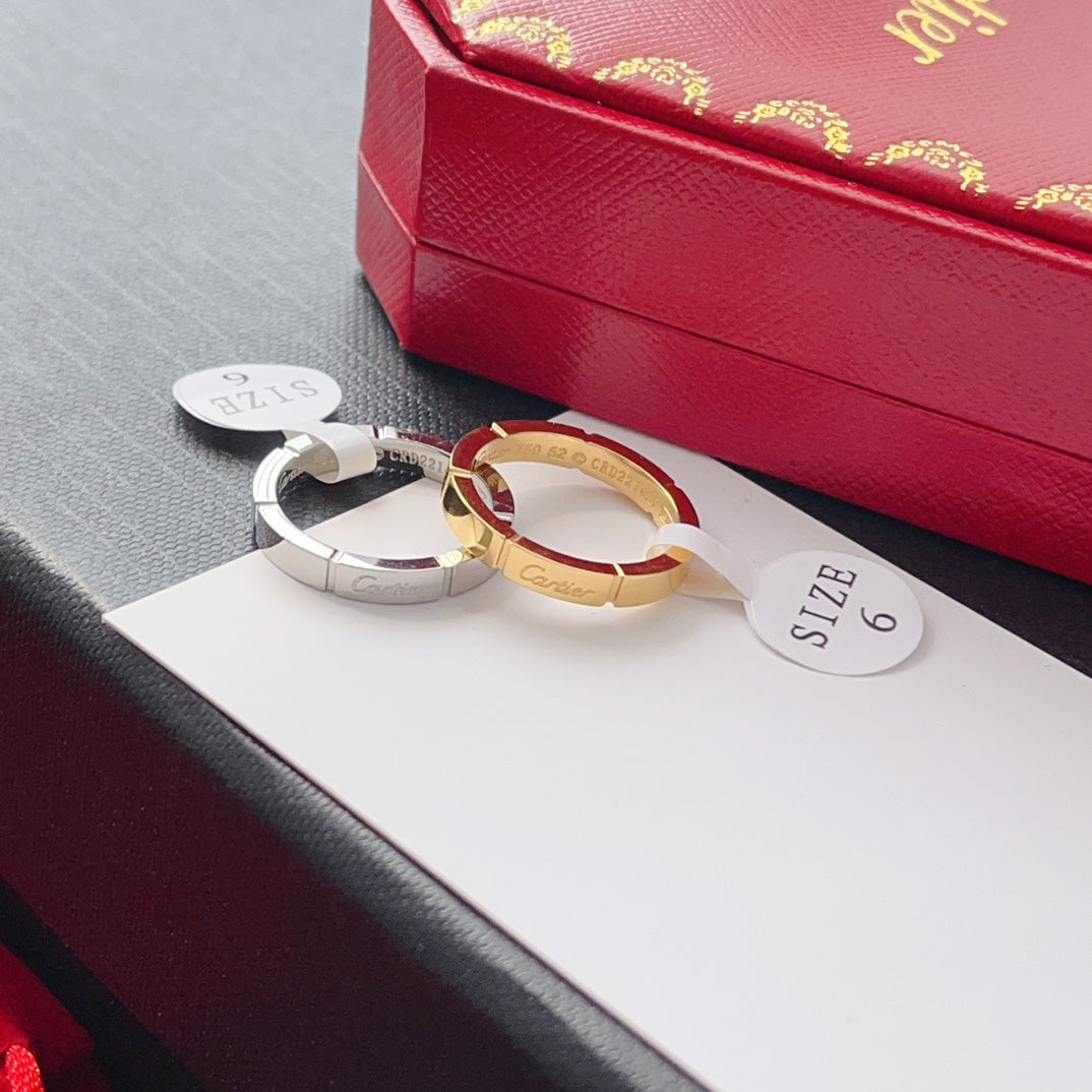 Classic wedding band ring