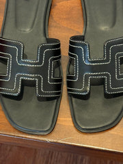 Classic leather slippers