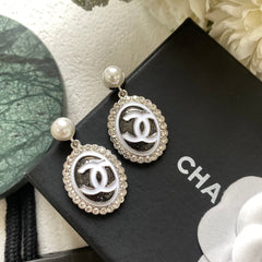 Black Star Pearl Earrings