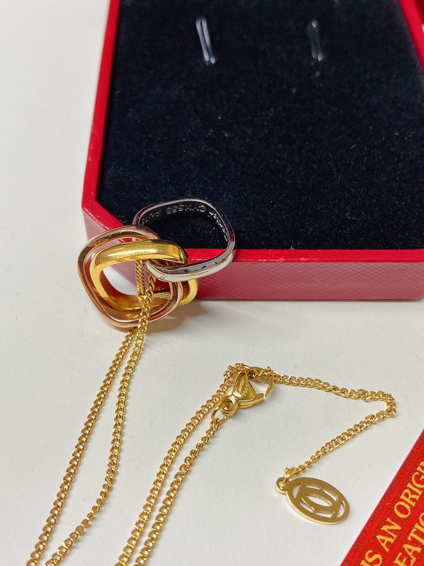 3 hoops pendant necklace