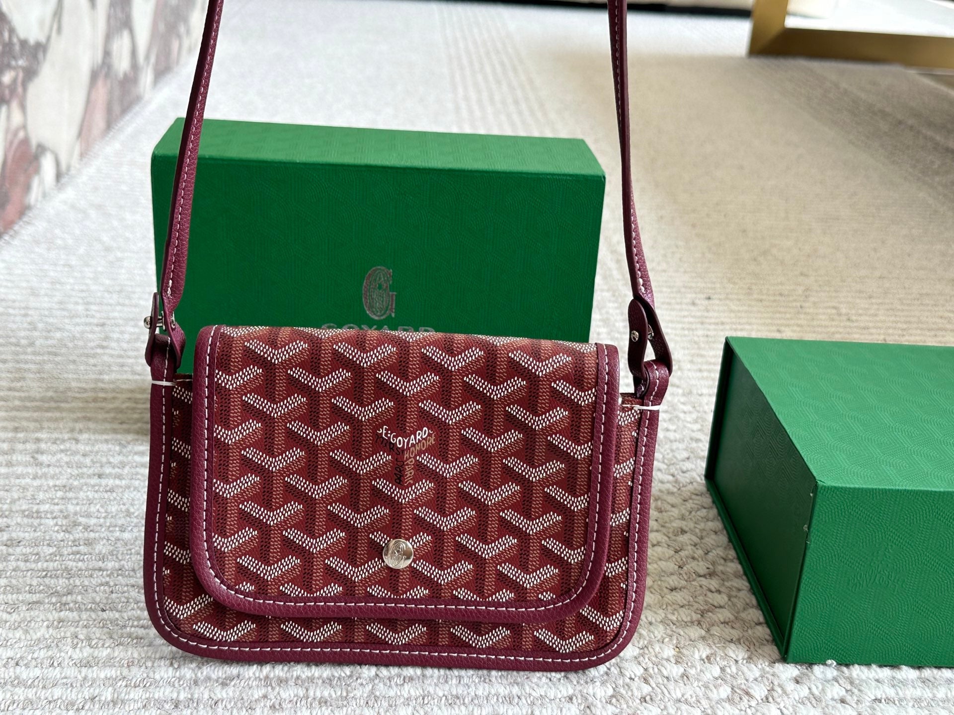 Vintage leather unisex envelope bag