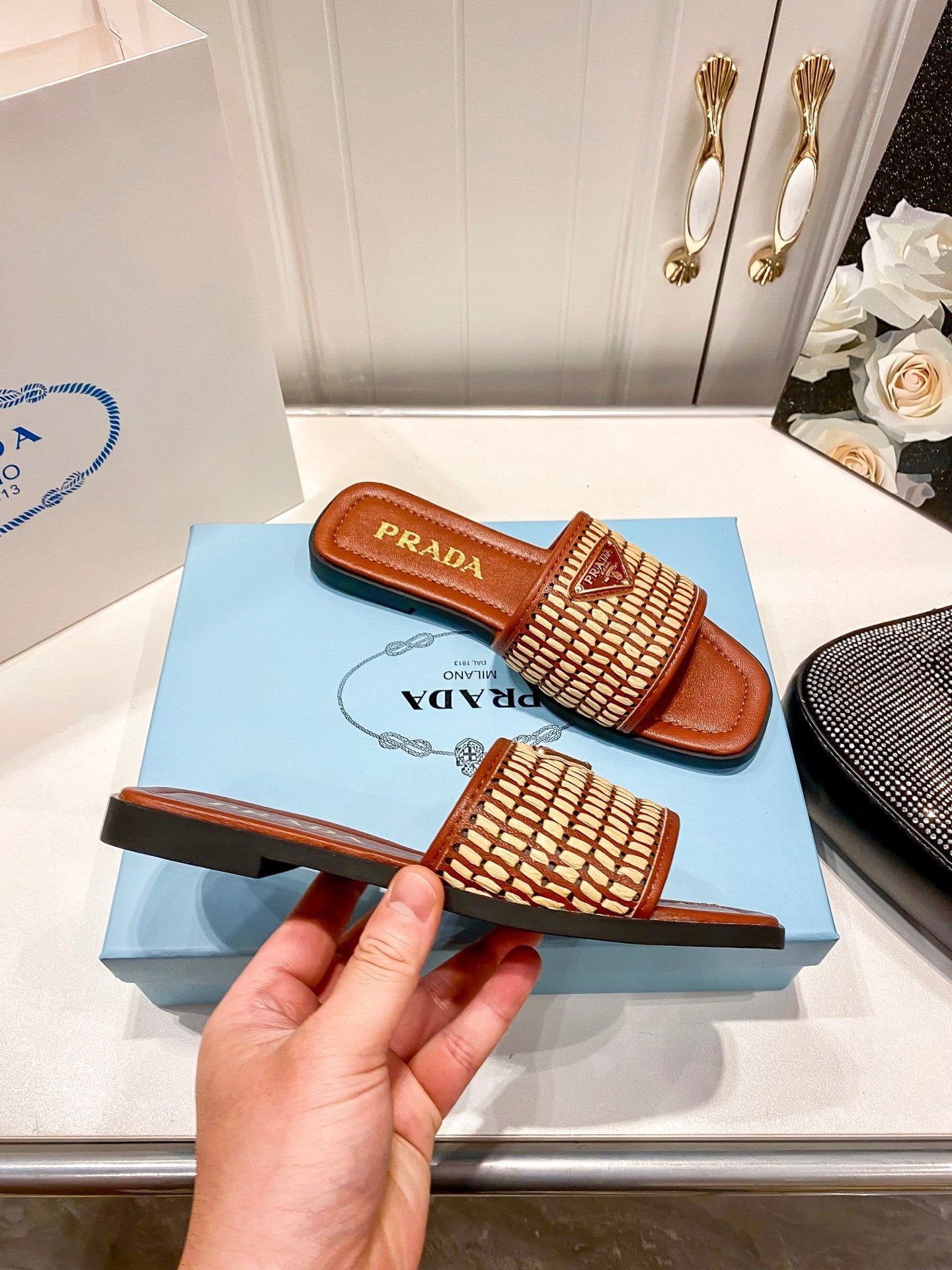 Summer straw leather flat slippers