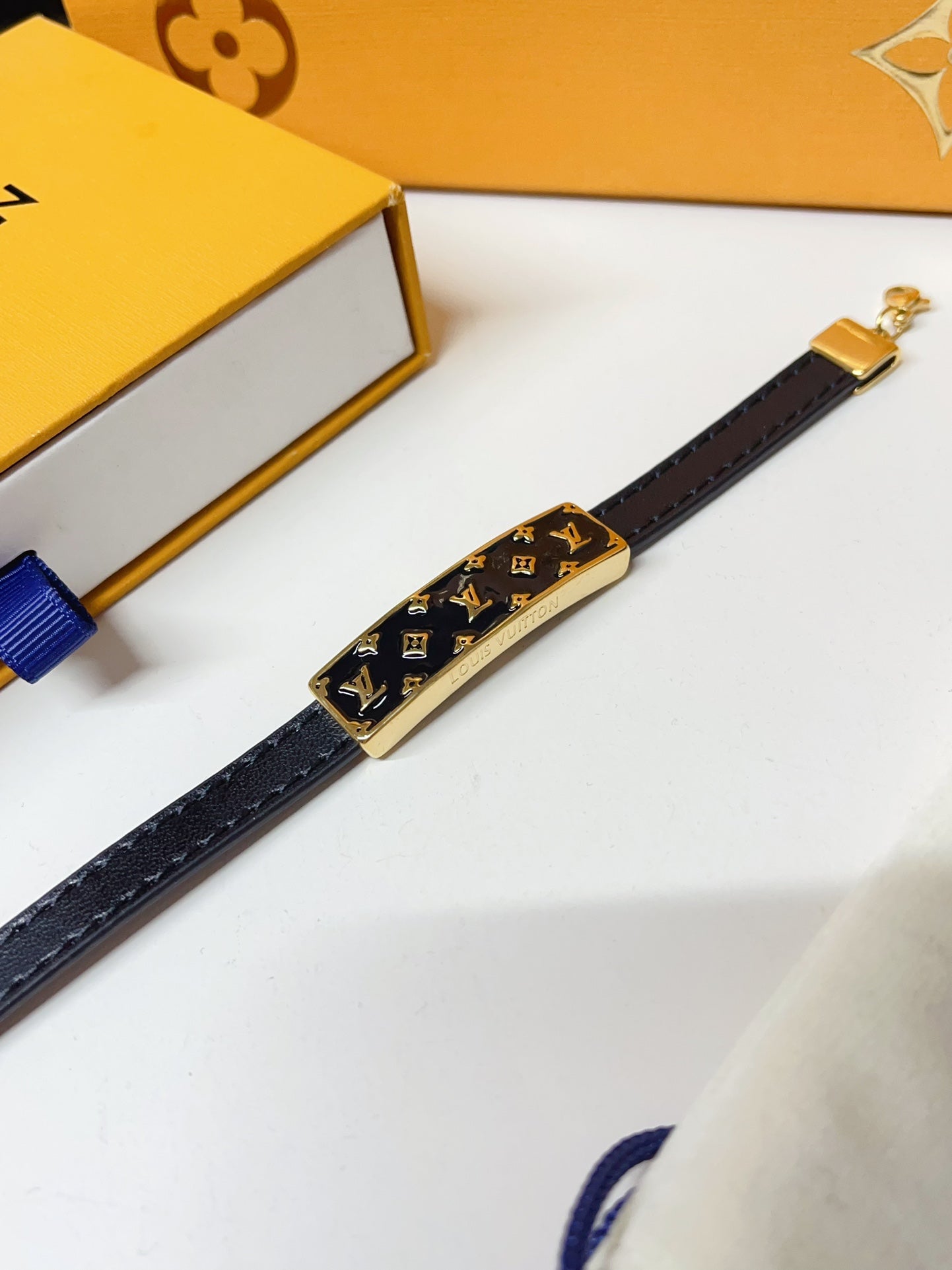 Embossed metal leather bracelet