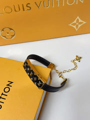 Embossed metal leather bracelet