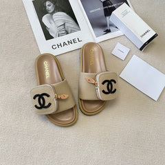 Zipper pocket couple slippers