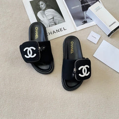Zipper pocket couple slippers