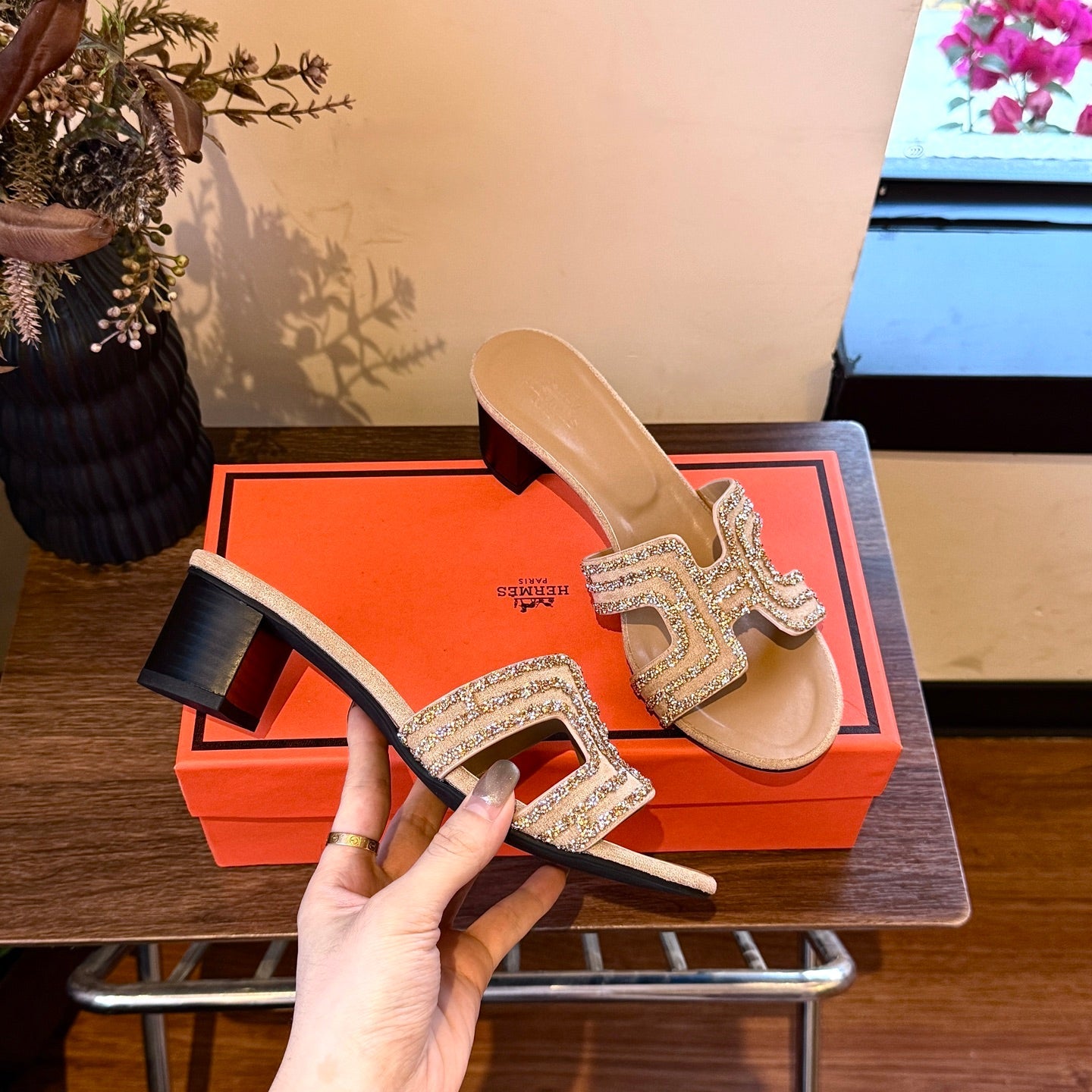 Rhinestone thick heel slippers