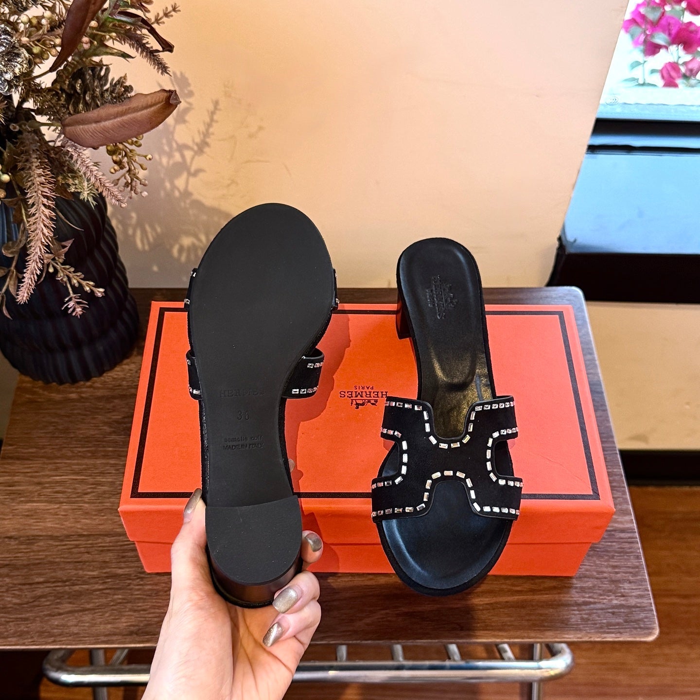 Rhinestone thick heel slippers