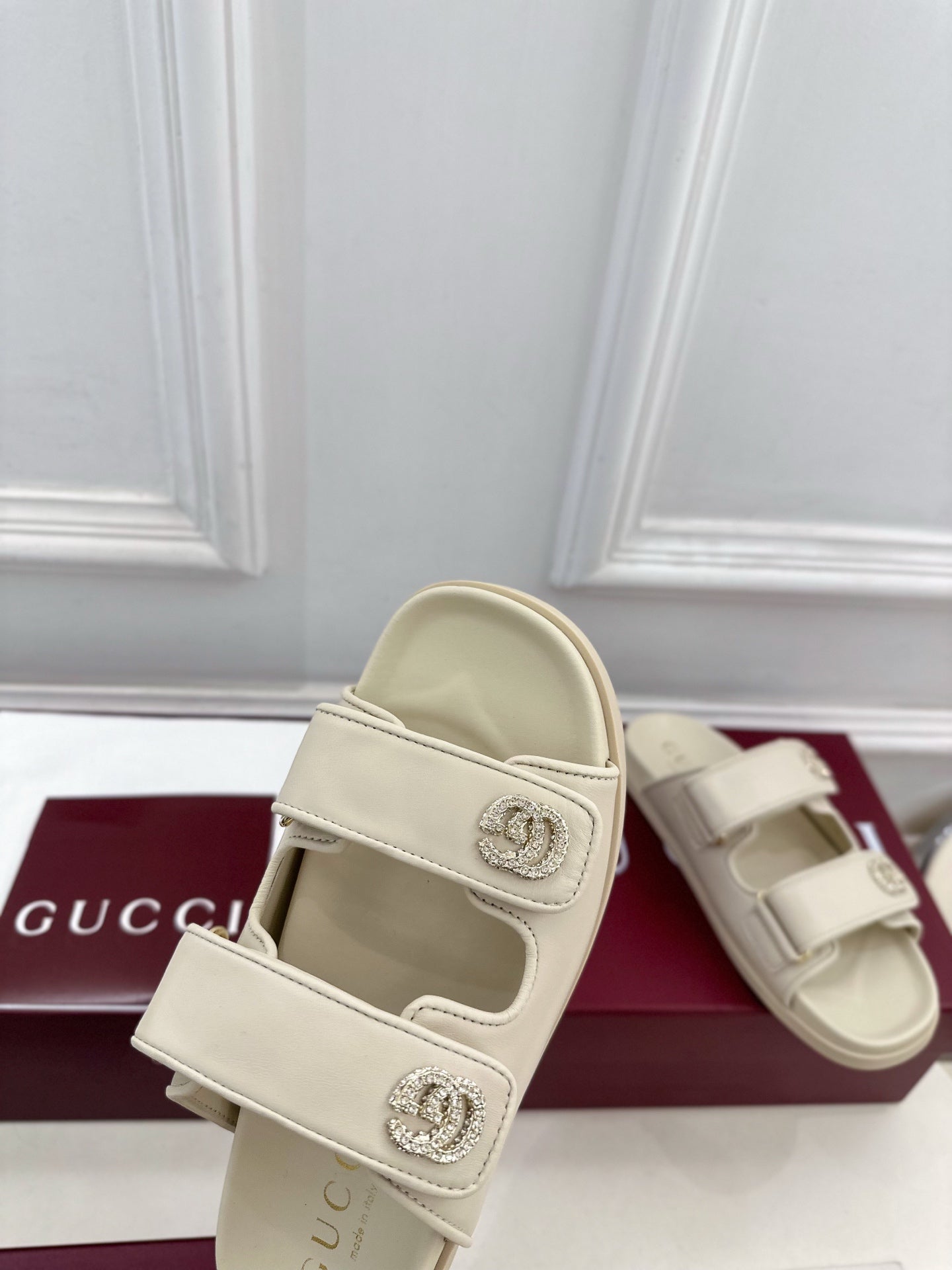 Printed Velcro Sandals