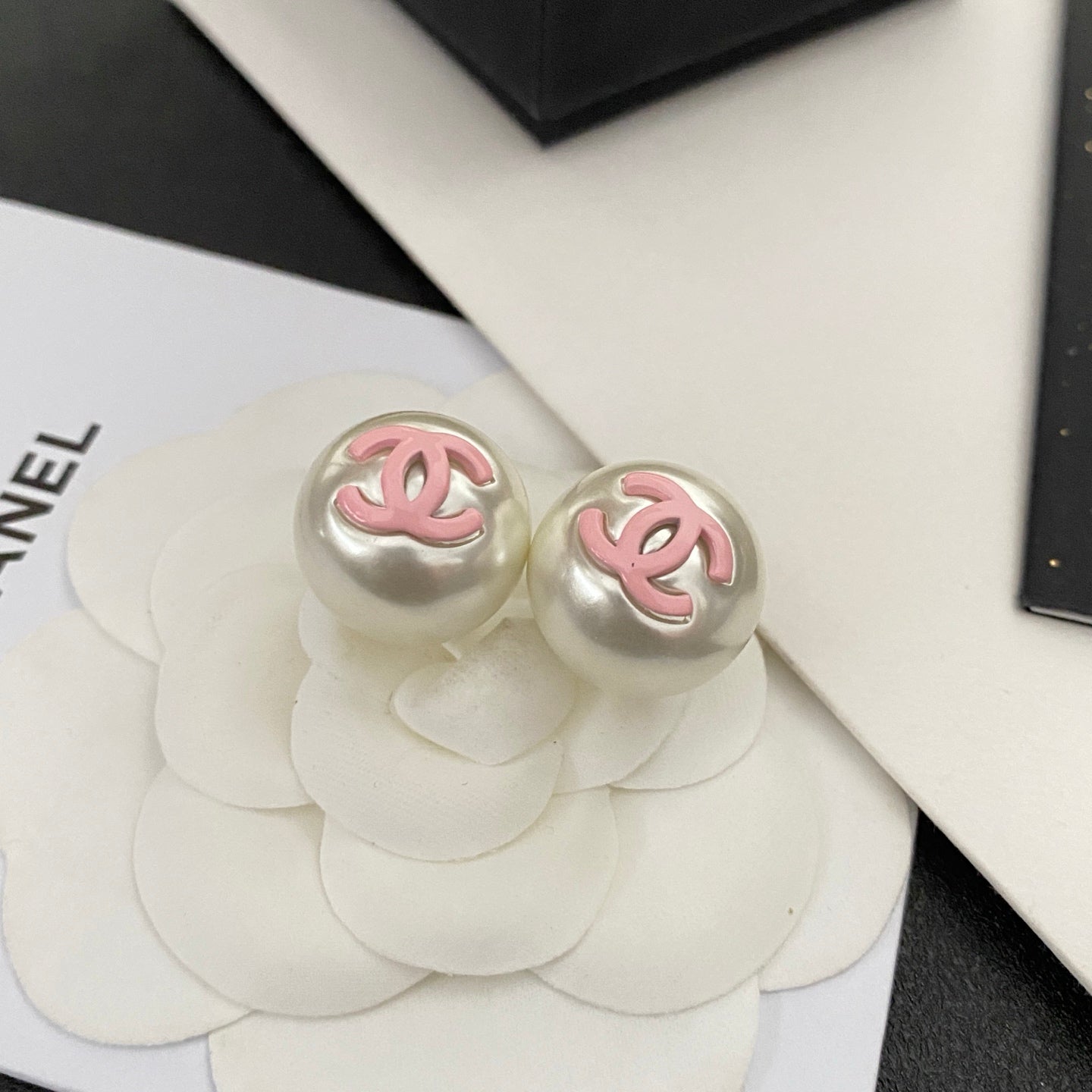 Fashion Elegant Pearl Earrings