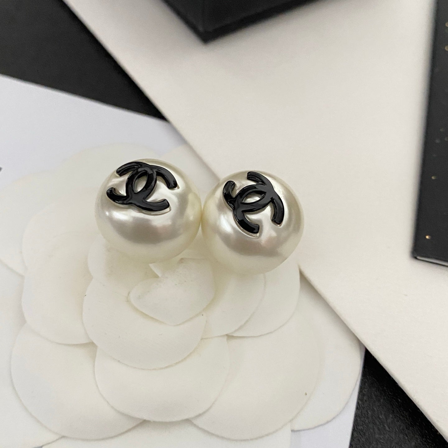 Fashion Elegant Pearl Earrings