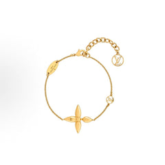 Fashionable floral pendant bracelet and necklace