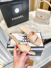 Diamond medium heel slippers
