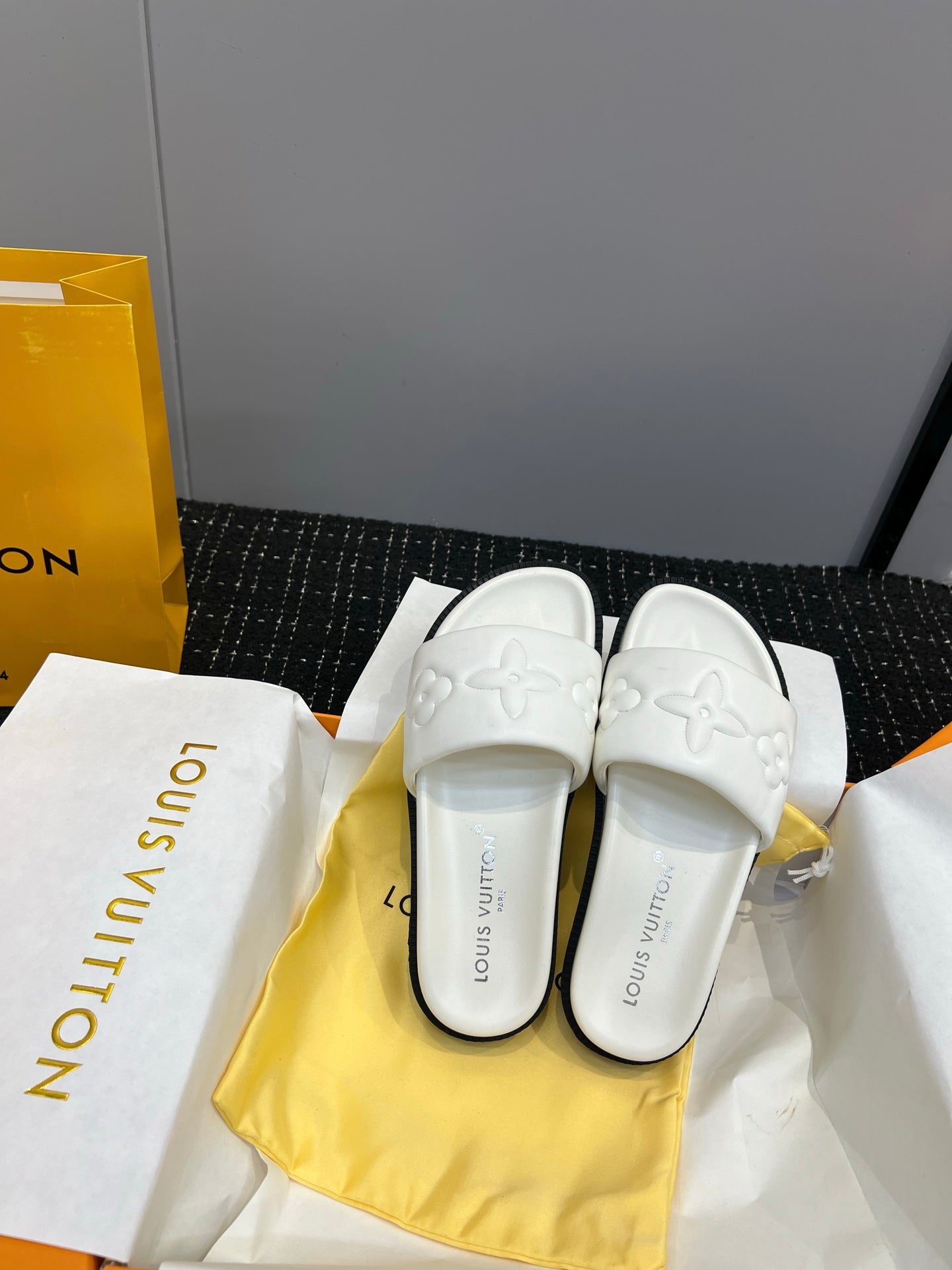 Printed Flat Slippers