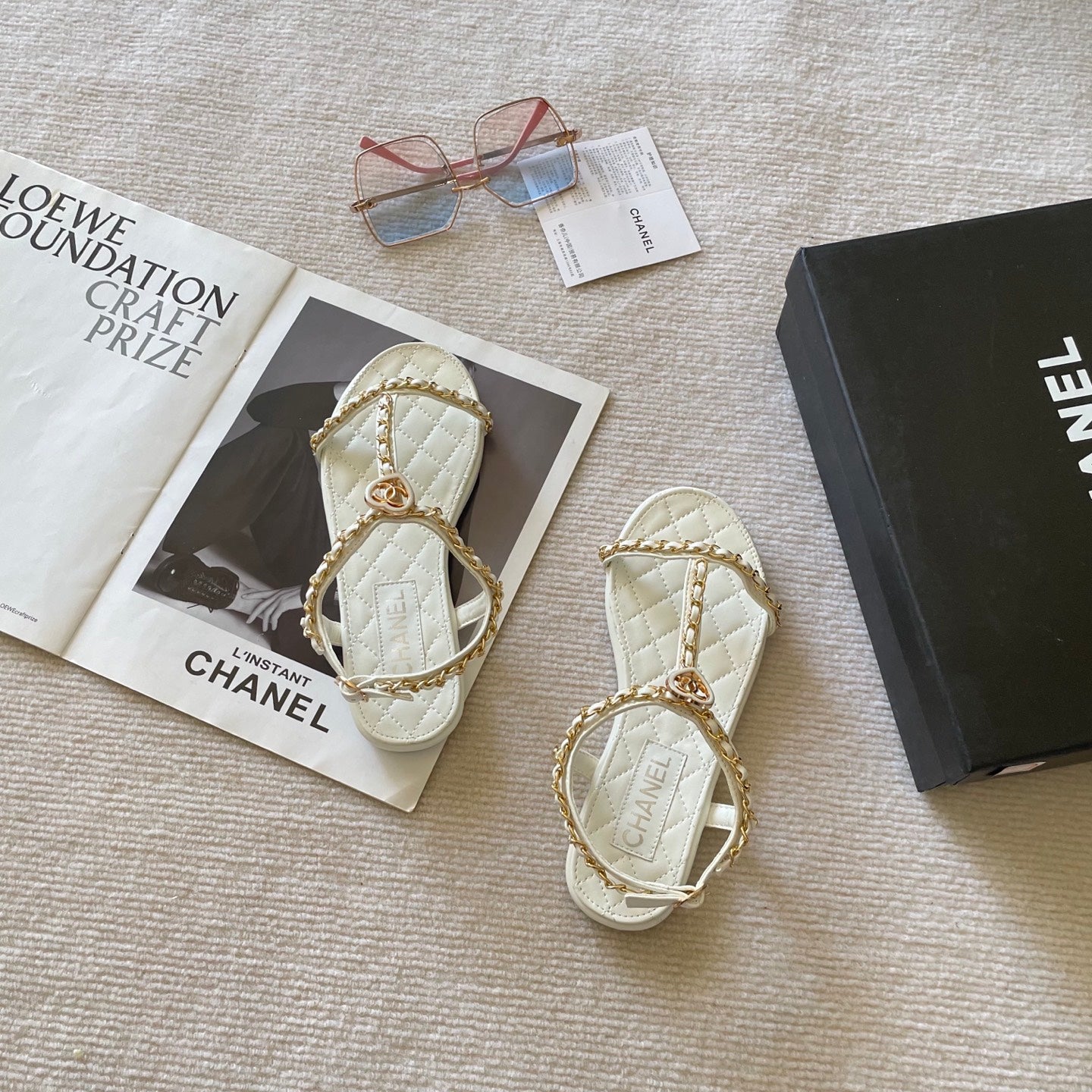 Heart chain sandals