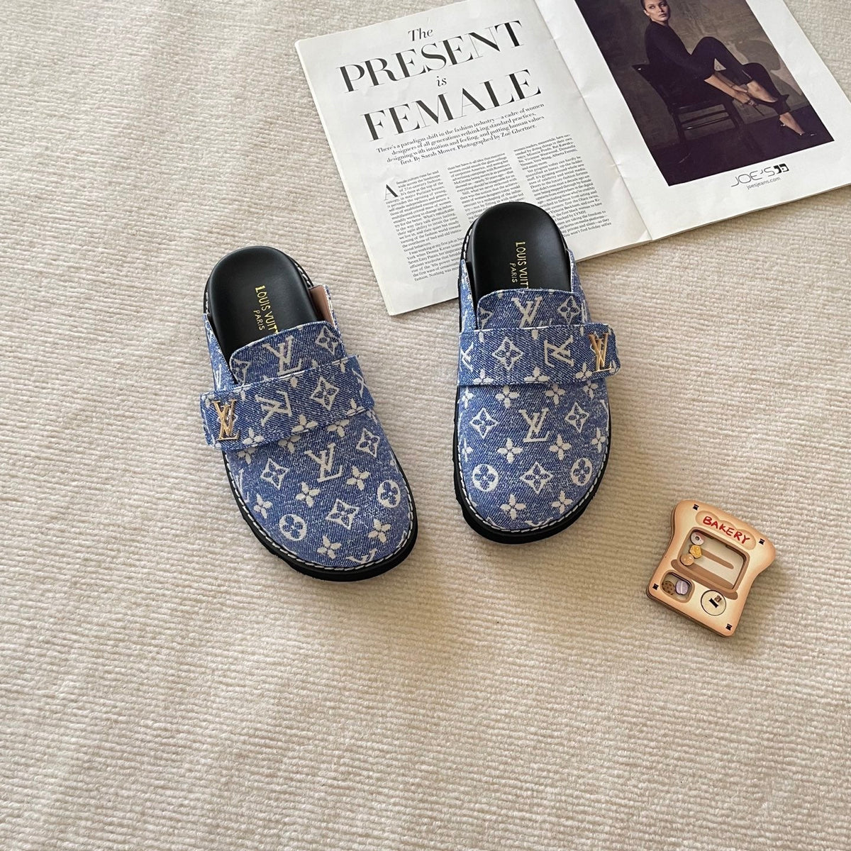 Unisex canvas embossed half slippers