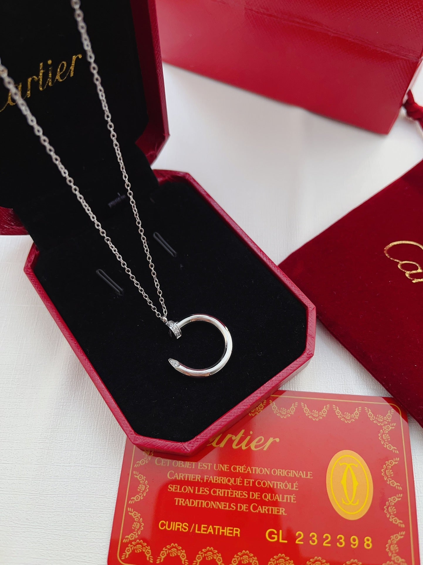 Fashion nail pendant necklace