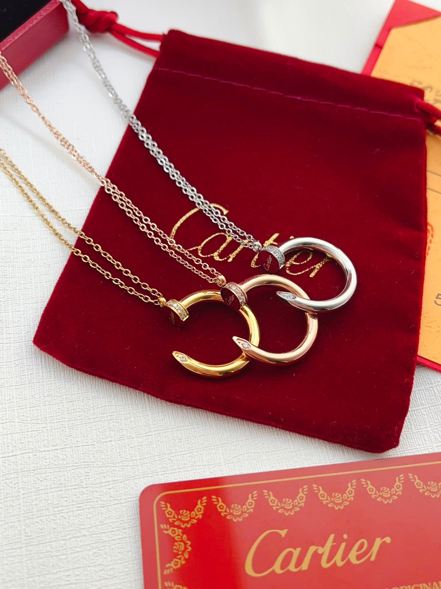 Fashion nail pendant necklace
