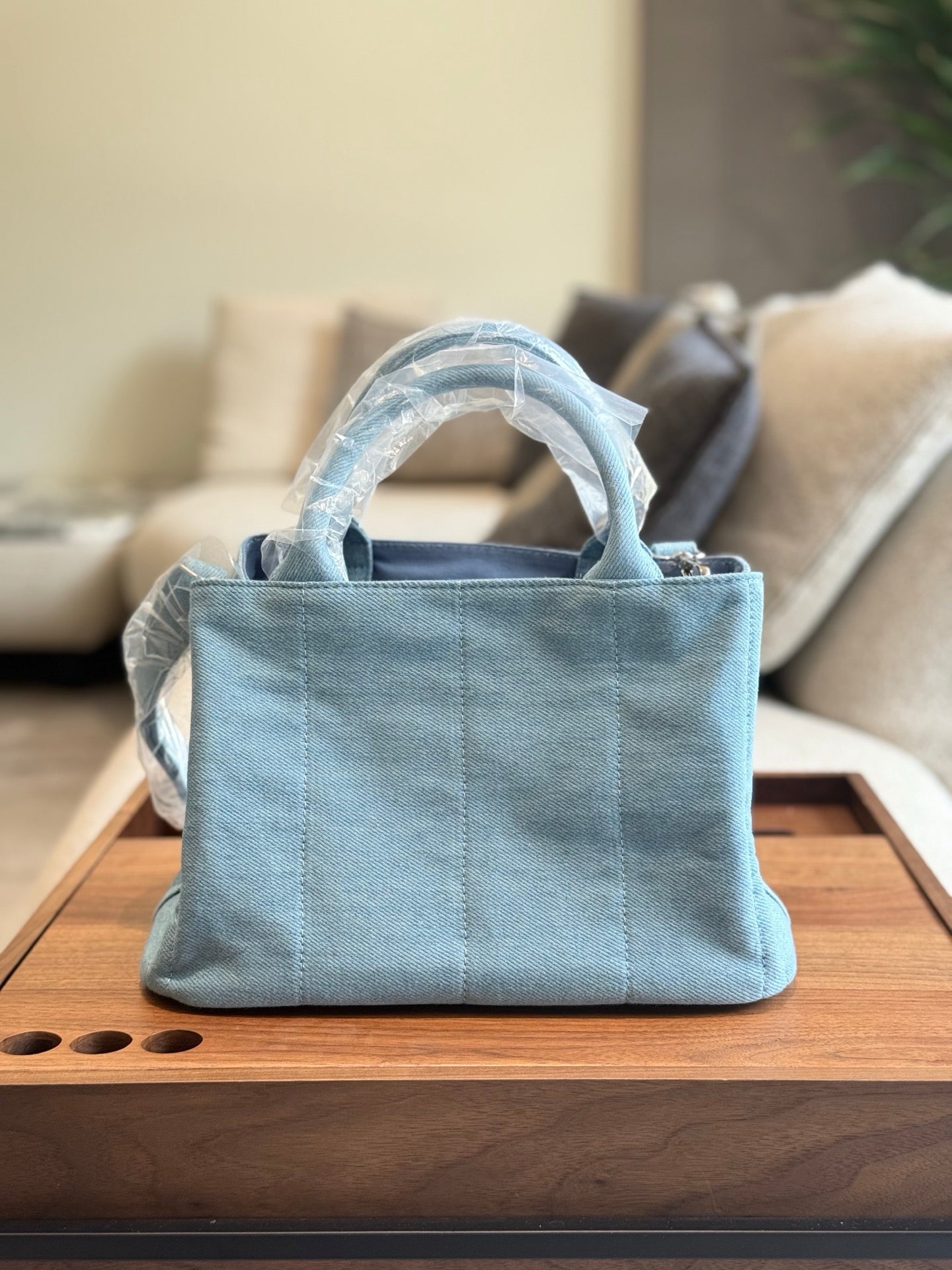 Small light-colored denim tote bag