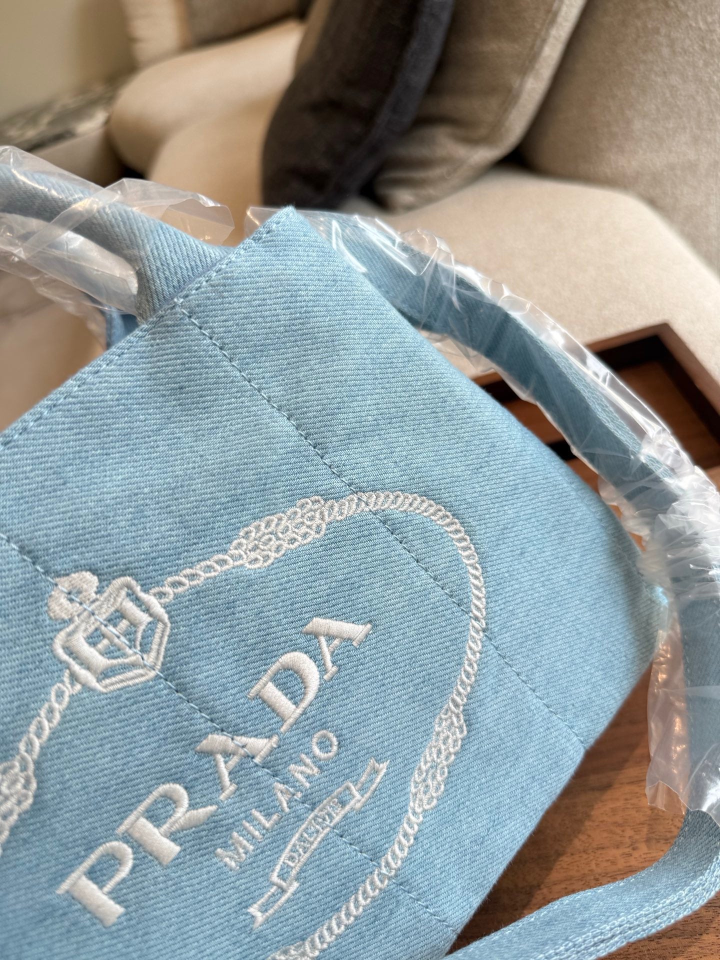 Small light-colored denim tote bag