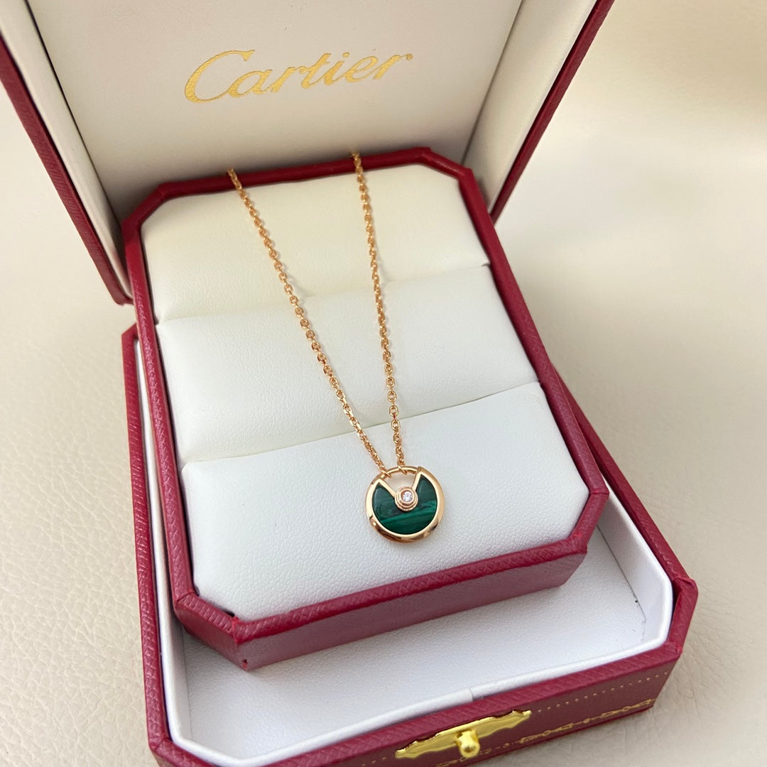 Double-sided mother-of-pearl necklace