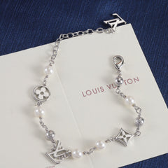 2-color pearl floral bracelet