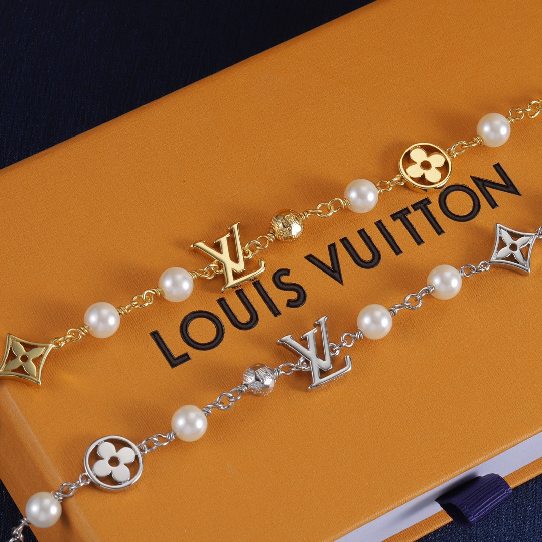 2-color pearl floral bracelet