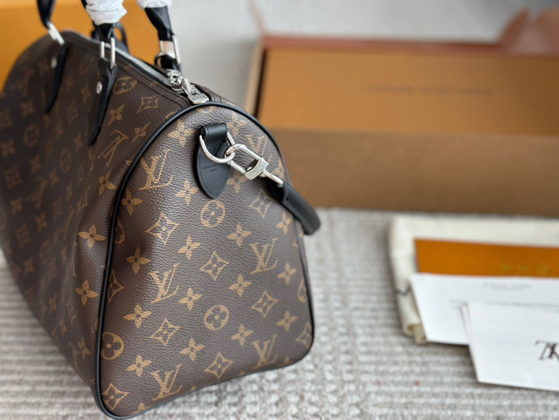 Vintage Trendy Leather Pillow Bag