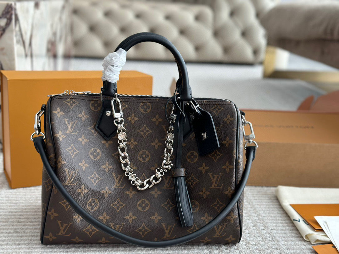 Vintage Trendy Leather Pillow Bag