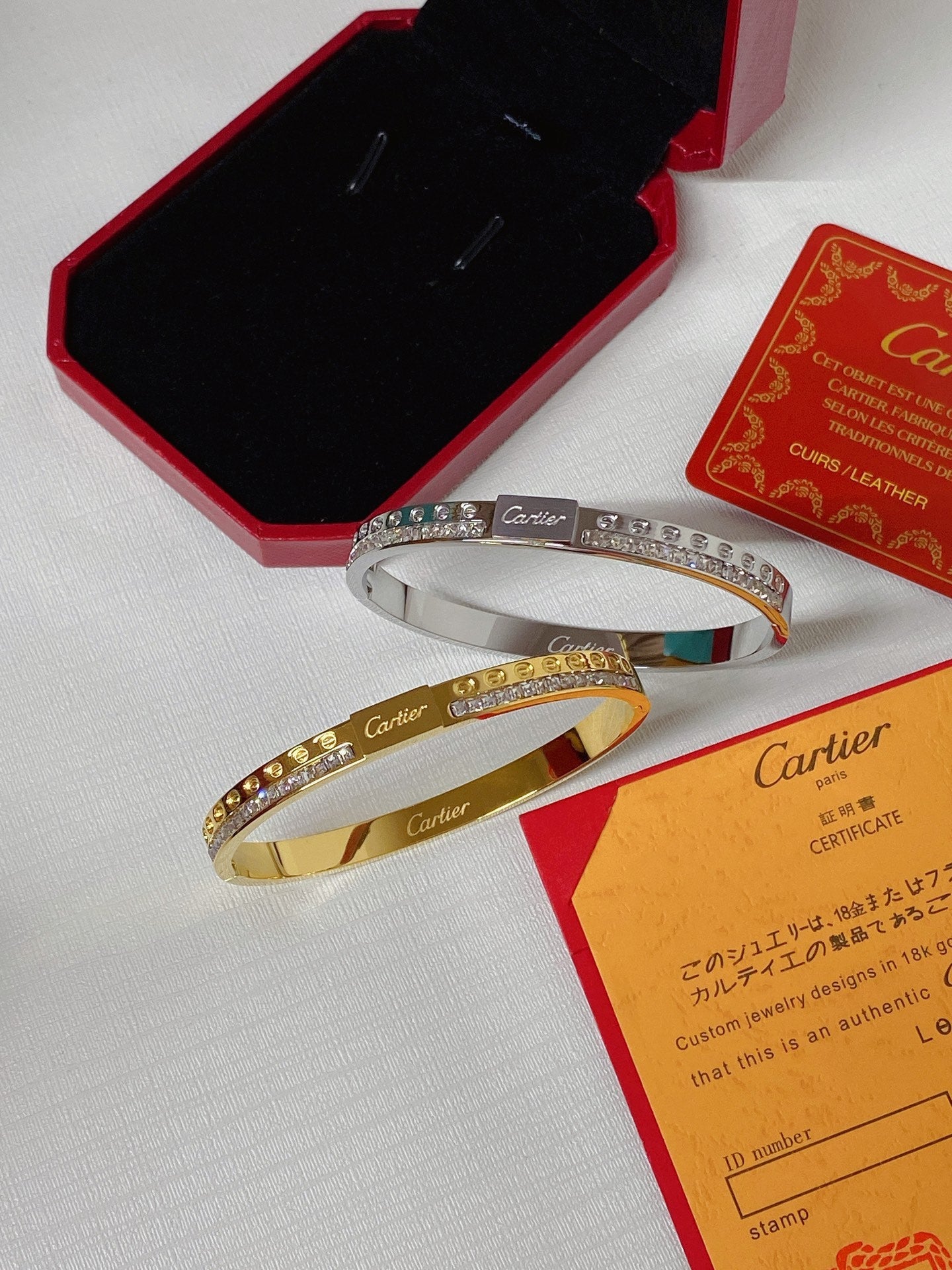 Classic diamond bracelet