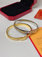 Classic diamond bracelet