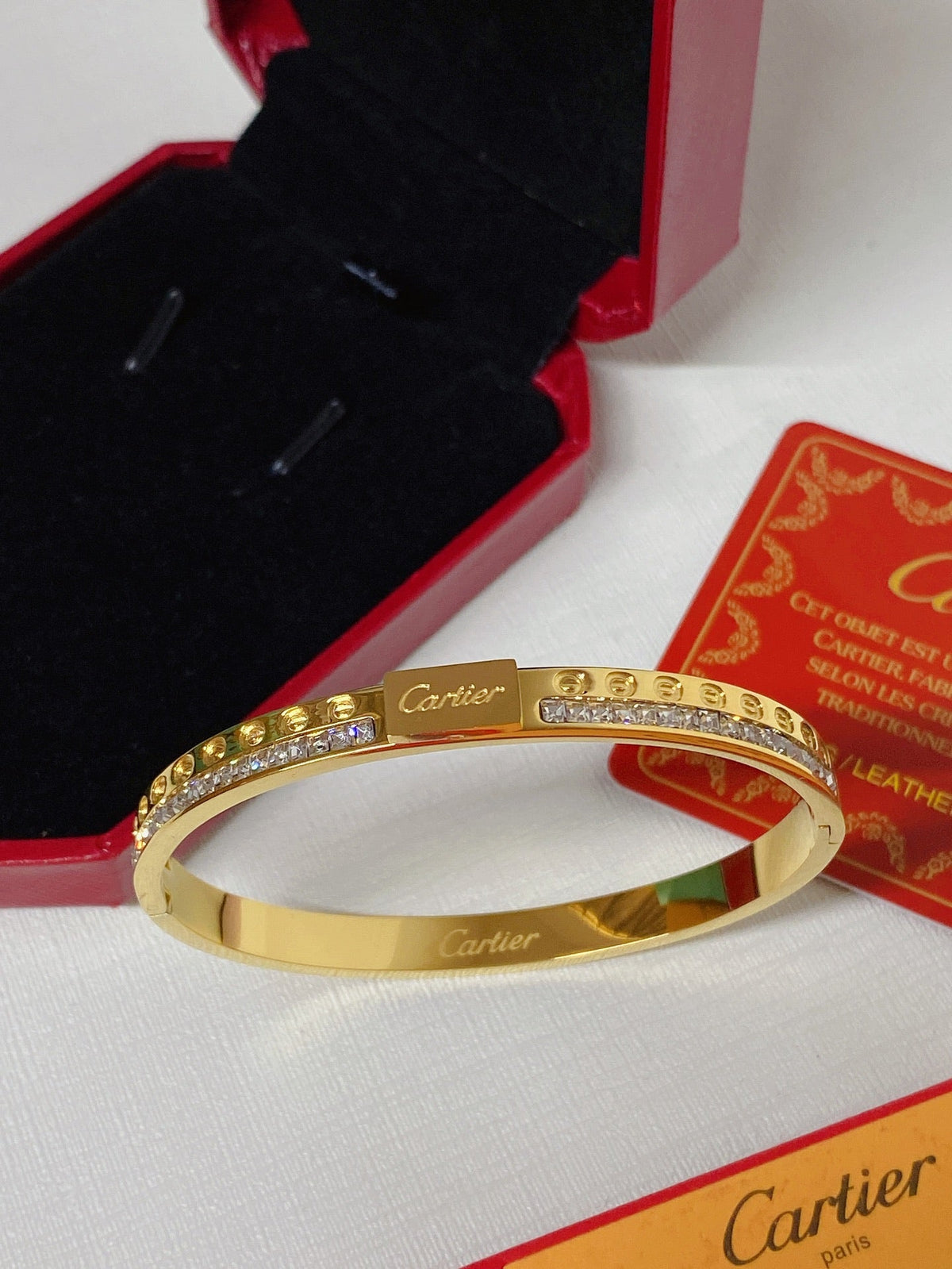 Classic diamond bracelet