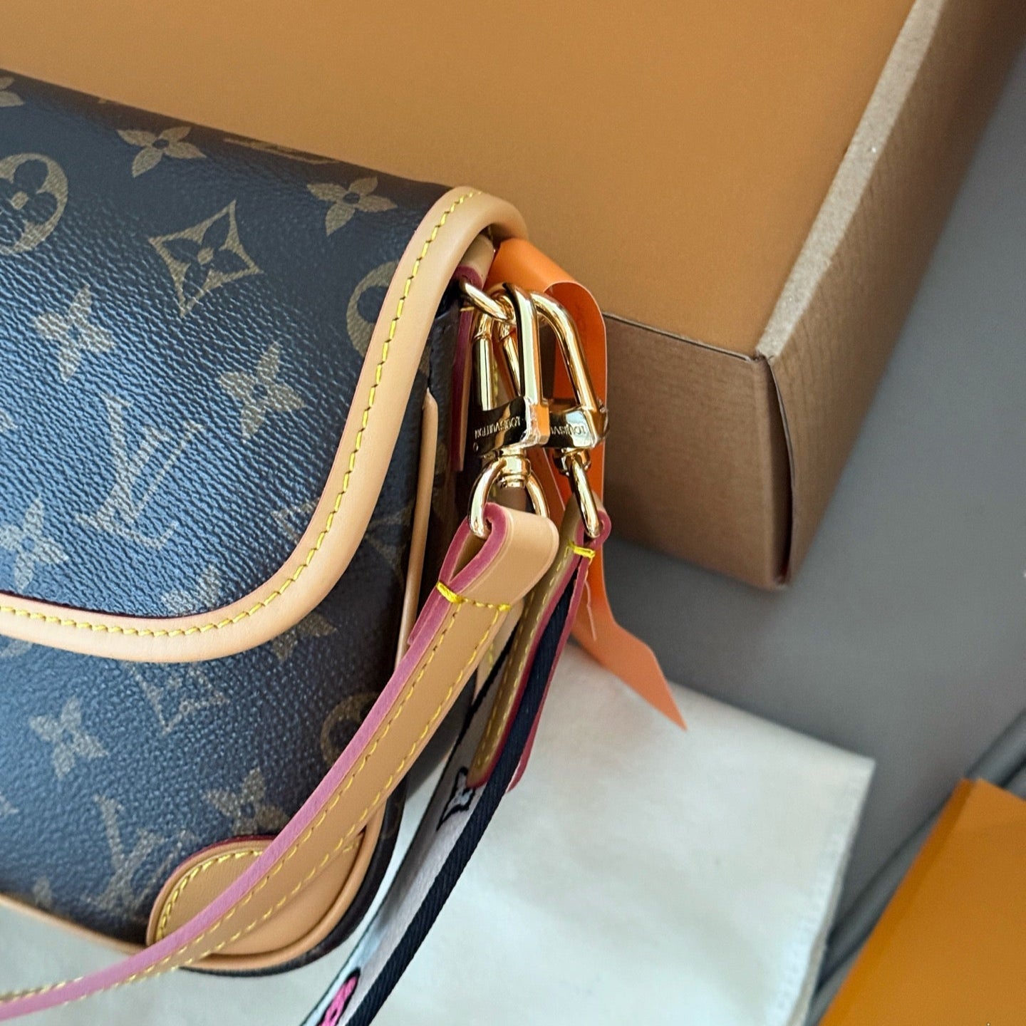 Leather Baguette Crossbody Handbag