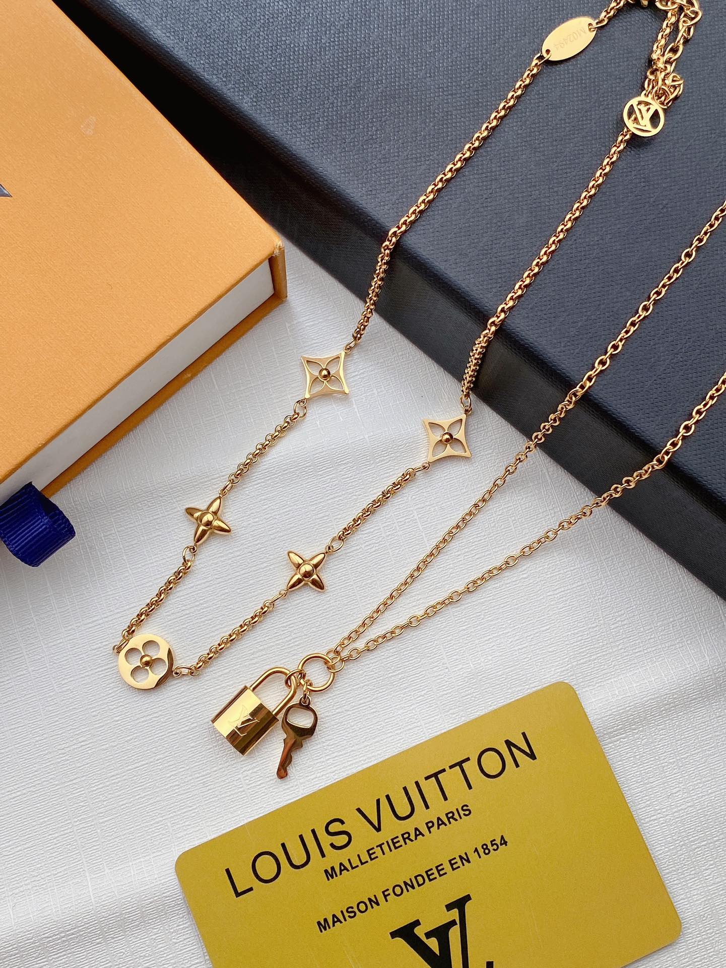 Floral Lettering Detachable Double Necklace